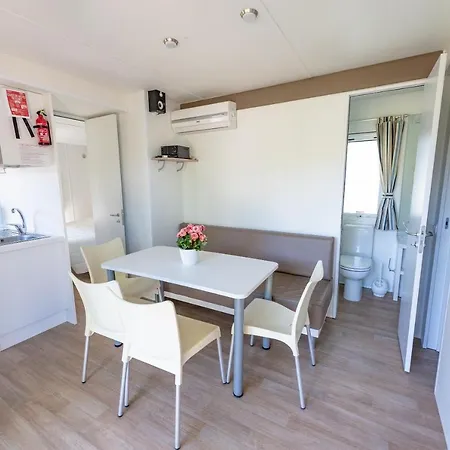 Club Del Sole Stork Family Collection Hotel Giulianova Exterior photo