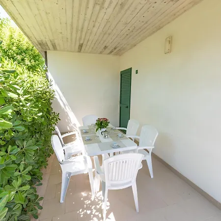 Club Del Sole Stork Family Collection Hotel Giulianova Exterior photo
