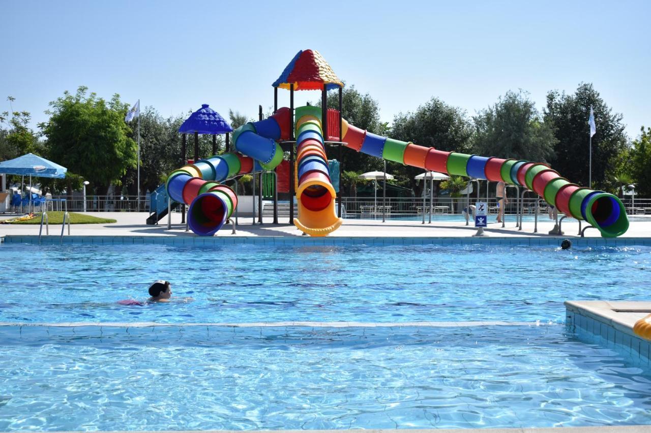Ferienpark Club Del Sole Stork Family Collection